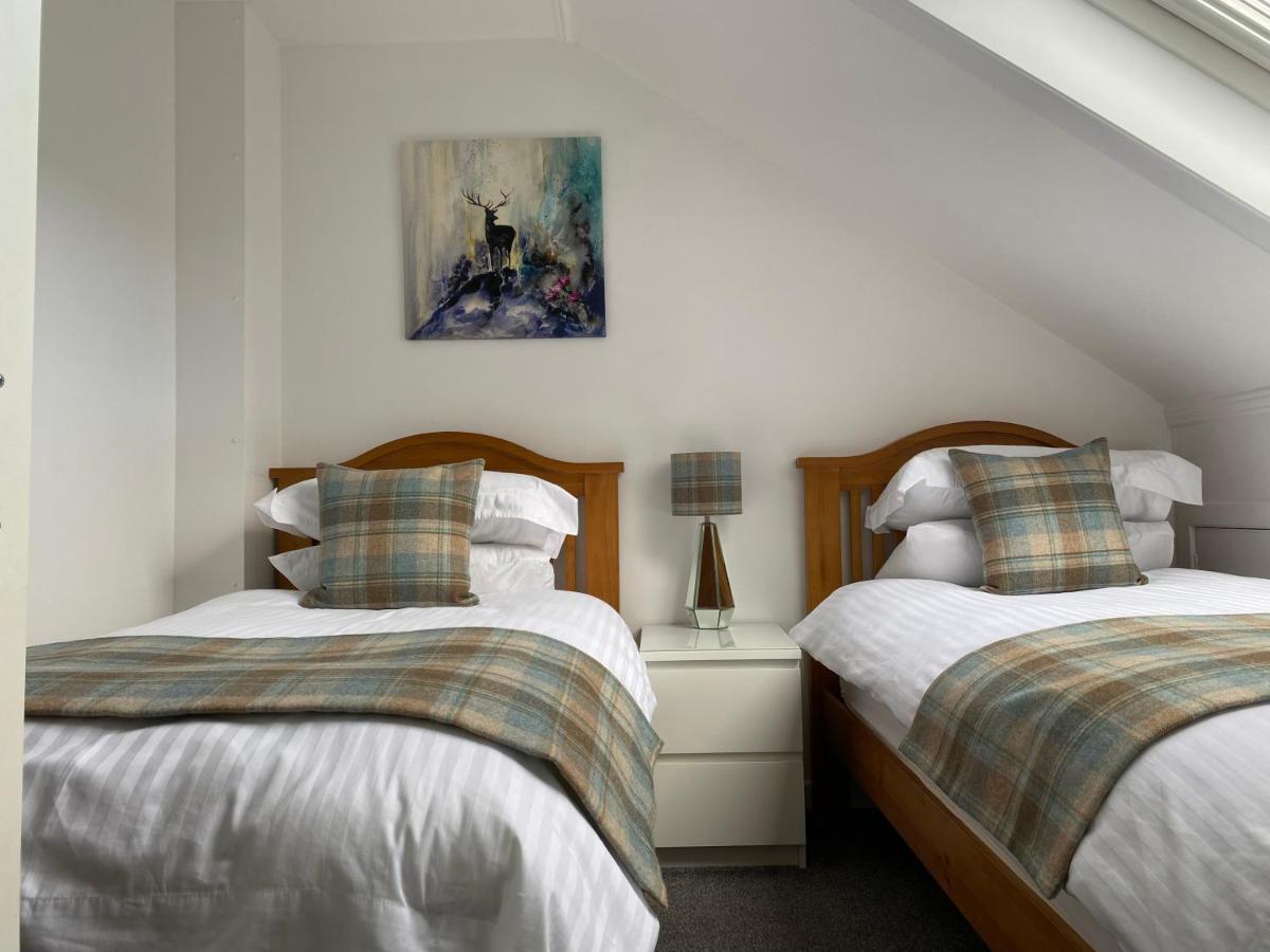 Innisfree Self Catering Apartment, Banavie, フォート・ウィリアム エクステリア 写真