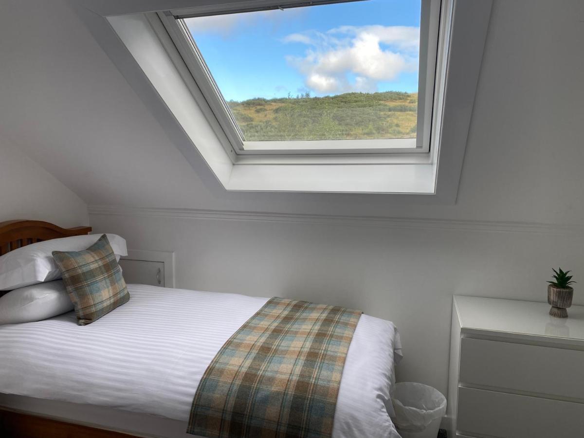 Innisfree Self Catering Apartment, Banavie, フォート・ウィリアム エクステリア 写真